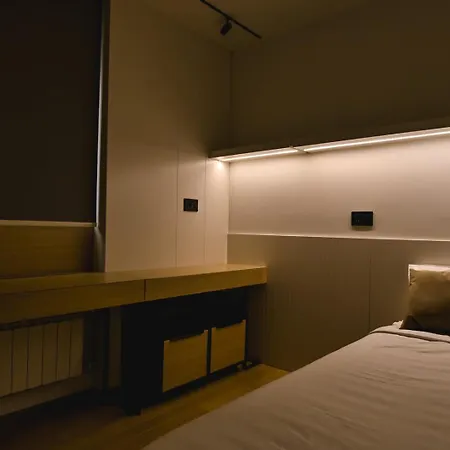 Escape - Genex Апартаменты *