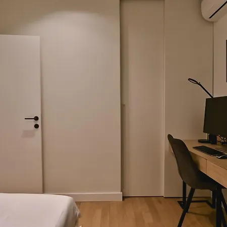 Escape - Genex Apartament *