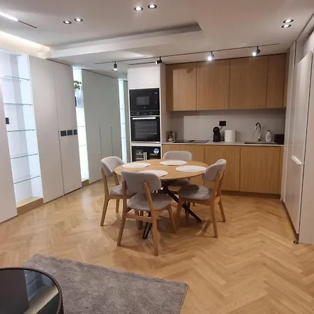 Apartament Escape - Genex